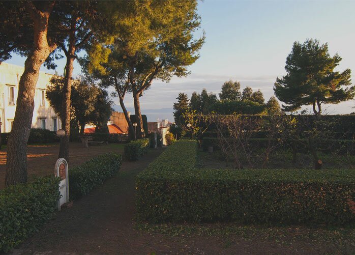 Giardini e spazi esterni Casa Tolentino